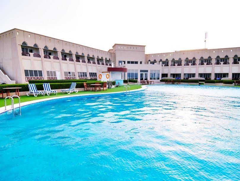 Masira Island Resort Hilf Dış mekan fotoğraf